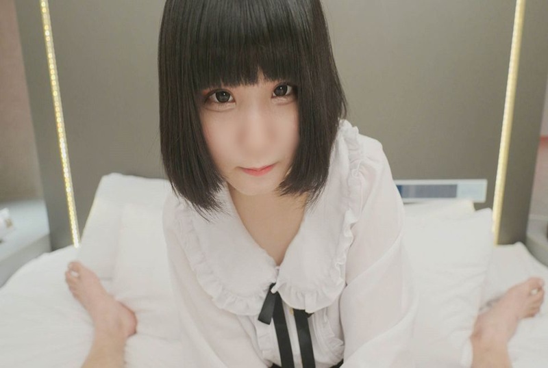 FC2-1764861 【个人拍摄】萝莉可爱少女的暑假！！非常特别的性爱体验～ 素人