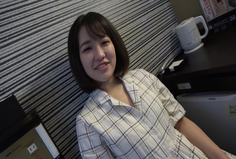 FC2-1805559 【无首拍出场】【私拍】业馀少女E杯，20岁幼儿园老师60分钟的性爱记录！！ 素人