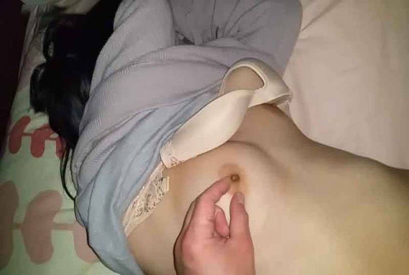 FC2-1045033 【个人拍摄】对同班的男朋友保密与炮友♡还偷偷夜袭另一个炮友的性爱 素人